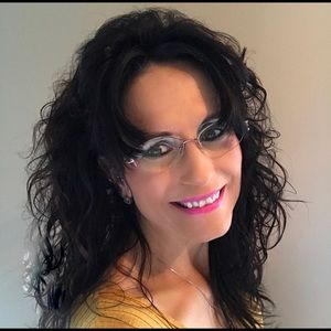 Meet your Posher, Marcy